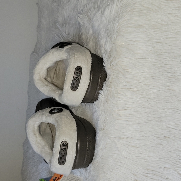 Crocs Kids Blitzen Polar Clogs Chocolate-Oatmeal Size J1 - Picture 3 of 4